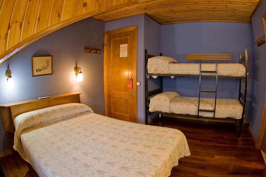 Hotel Avenida Benasque Eksteriør billede