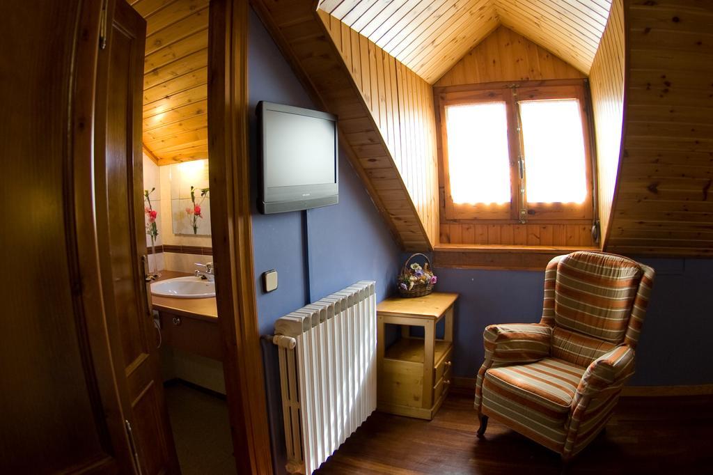 Hotel Avenida Benasque Eksteriør billede